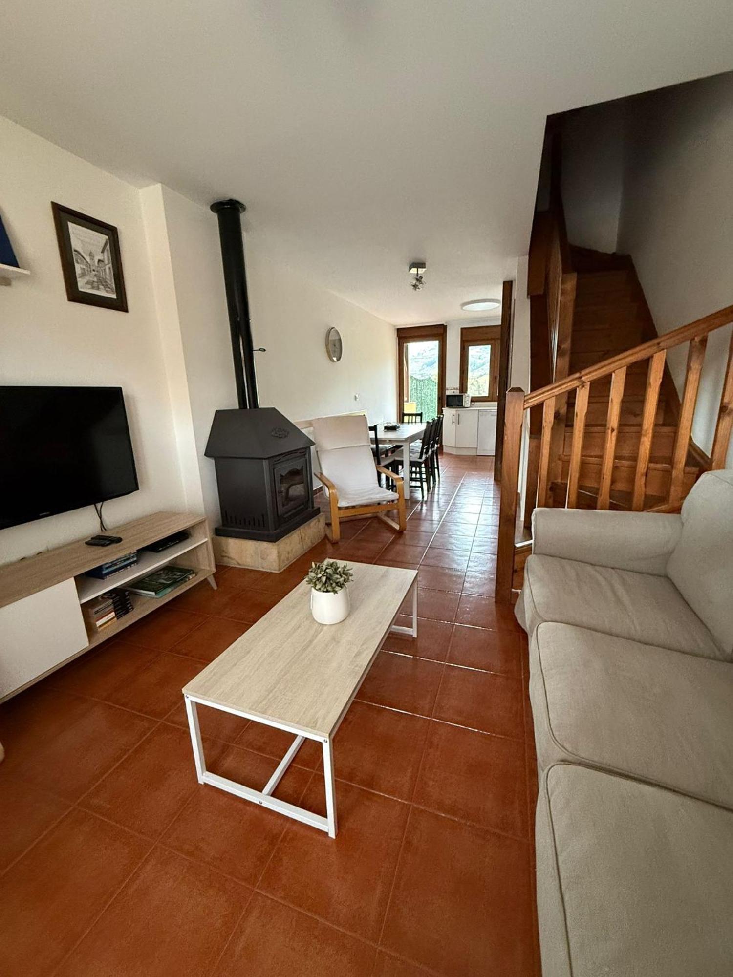 Chalet turístico La Jenduda Ojedo Extérieur photo